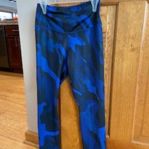 Nike Women's Dri-Fit USA Soccer leggings- Size XS